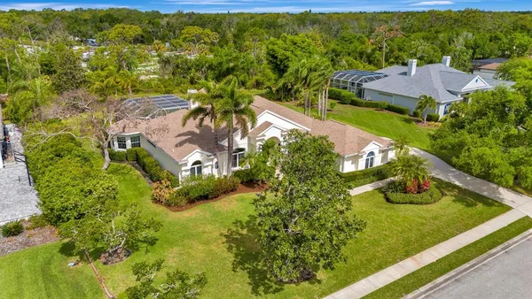 $960,000 | 10005 Cherry Hills Ave Circle, Bradenton, FL 34202