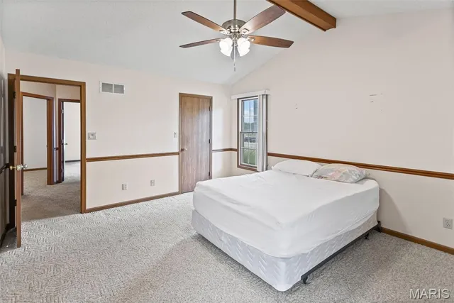 $210,000 | 201 Barry Street, Hardin, IL 62047