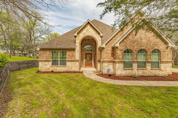 $540,000 | 137 North Natural Spring Lane, Azle, TX 76020