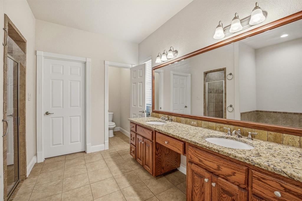 137 North Natural Spring Lane Azle, TX 76020 - Photo 27 of 39