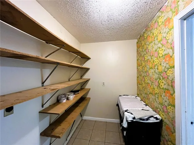 $1,700 | 1908 Hugh Drive, Harvey, LA 70058