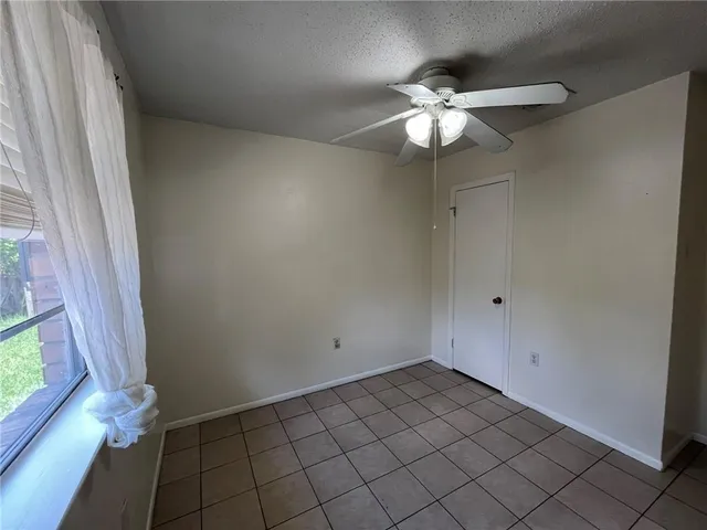 $1,700 | 1908 Hugh Drive, Harvey, LA 70058