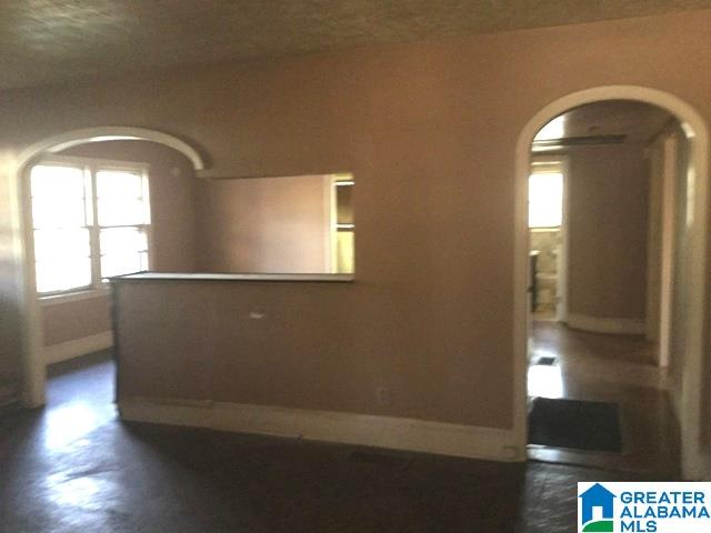 320 Blue Mountain Road Anniston, AL 36201 - Photo 5 of 36