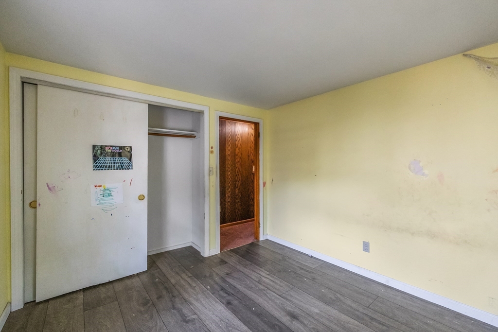 34 Allen Street Chicopee, MA 01020 - Photo 14 of 30