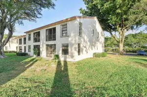 $2,550 | 2800 Palmwood Terrace, Unit 119, Boca Raton, FL 33431