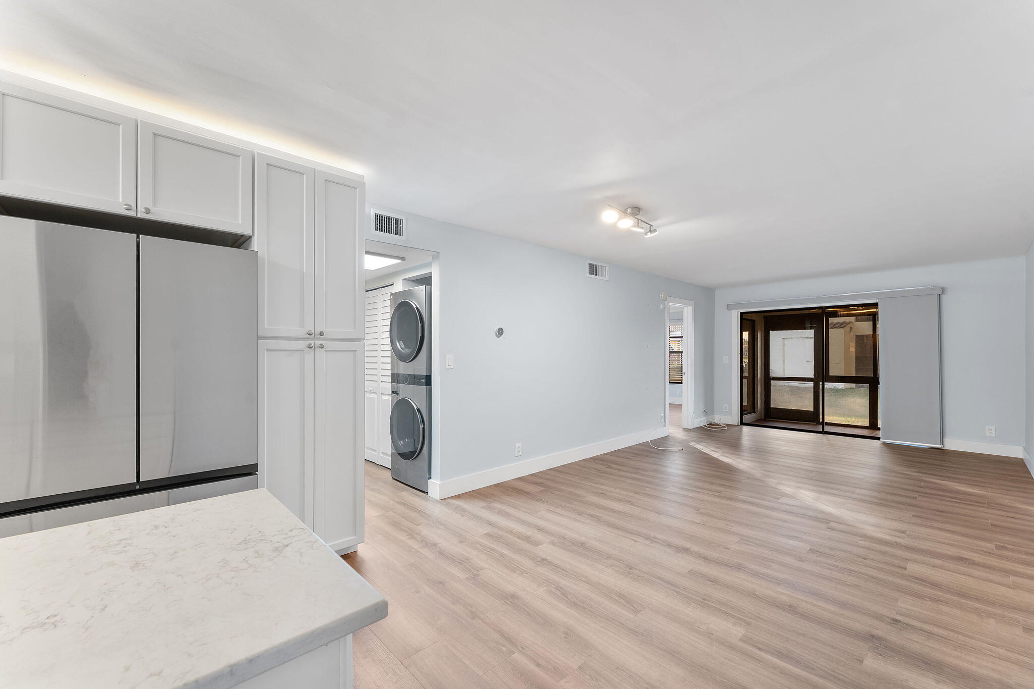 2800 Palmwood Terrace, Unit 119 Boca Raton, FL 33431 - Photo 11 of 29 3-web-or-mls-DSC09536