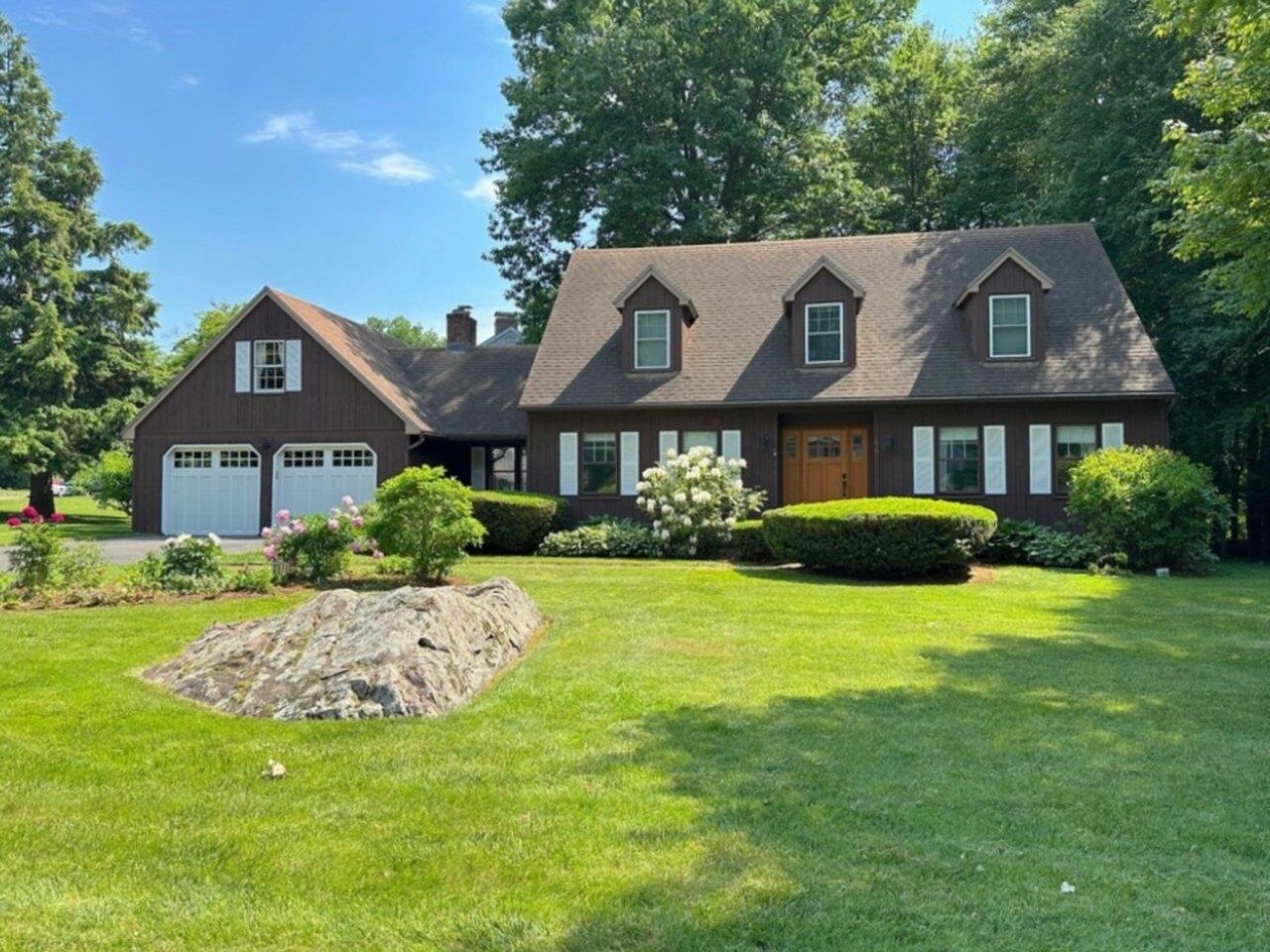 86 Summit Circle Shelburne, VT 05482 - Photo 1 of 40