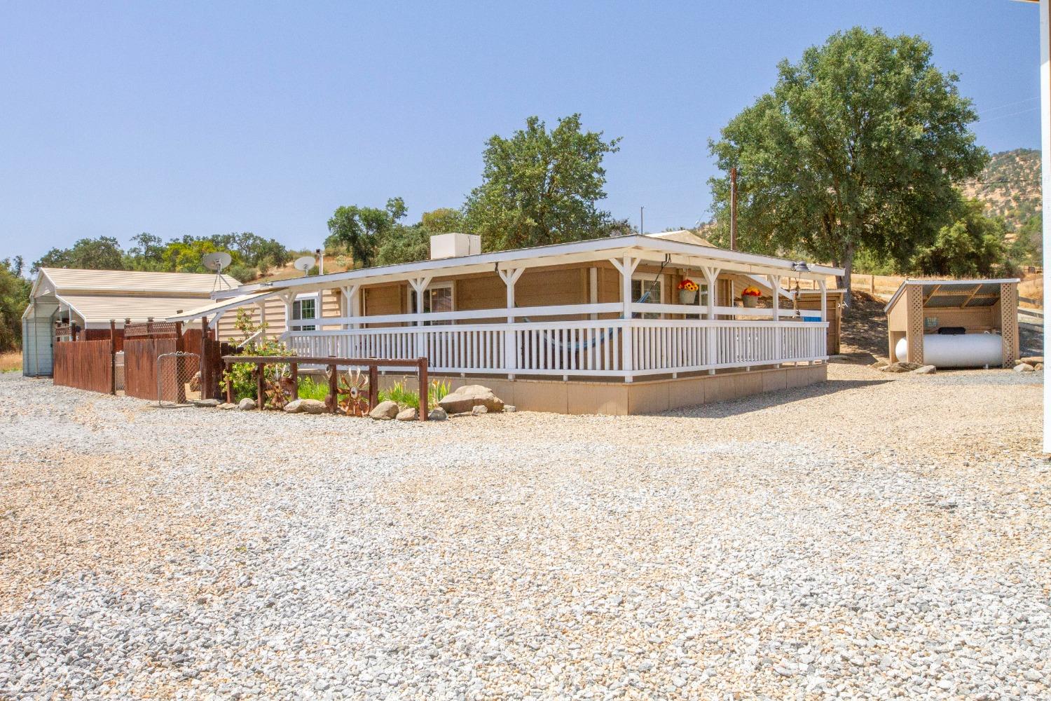 36830 Ripple Lane Squaw Valley, CA 93675 - Photo 26 of 54 Gallery Image 26