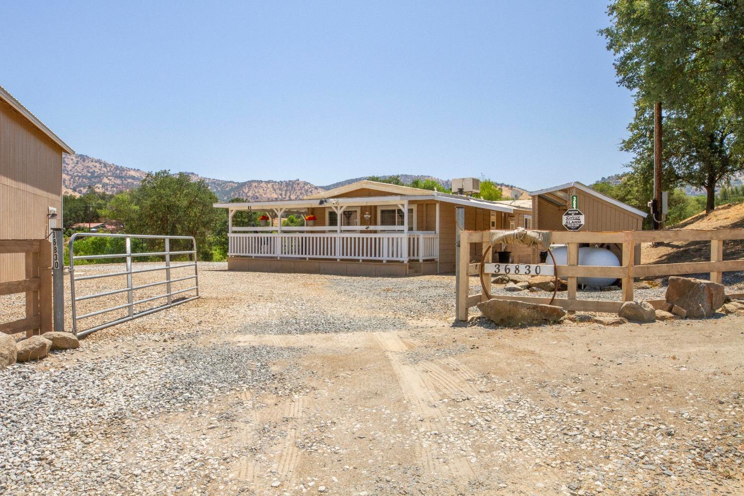 36830 Ripple Lane Squaw Valley, CA 93675 - Photo 27 of 54 Gallery Image 27