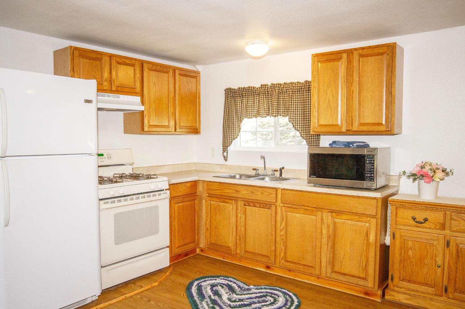 36830 Ripple Lane Squaw Valley, CA 93675 - Photo 3 of 54 Gallery Image 3