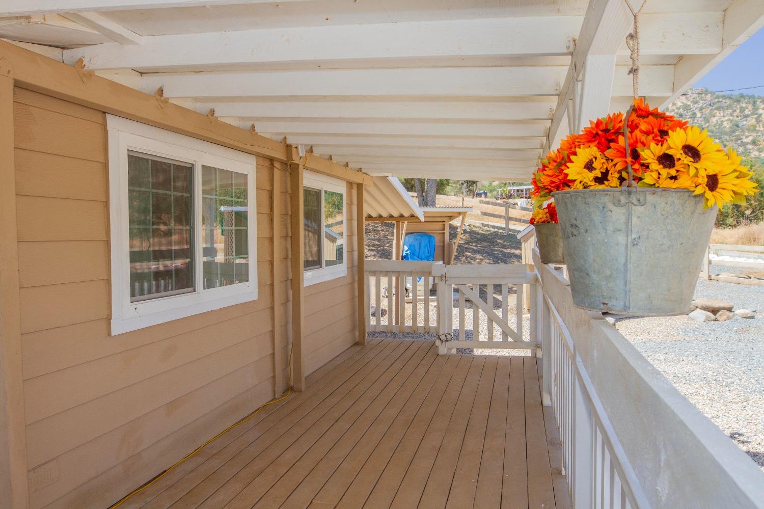 36830 Ripple Lane Squaw Valley, CA 93675 - Photo 32 of 54 Gallery Image 32
