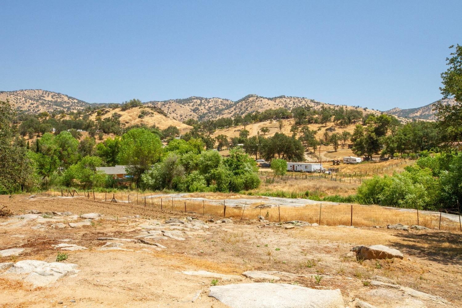 36830 Ripple Lane Squaw Valley, CA 93675 - Photo 46 of 54 Gallery Image 46