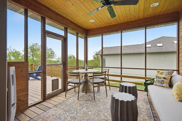 $389,000 | 1009 Melody Hills, Fulton, IL 61252