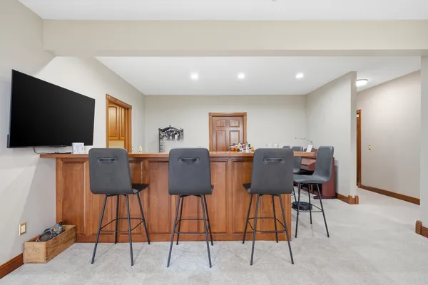 $389,000 | 1009 Melody Hills, Fulton, IL 61252