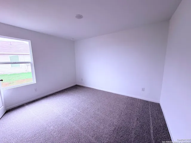 $1,375 | 5705 Mangas Circle, Seguin, TX 78155