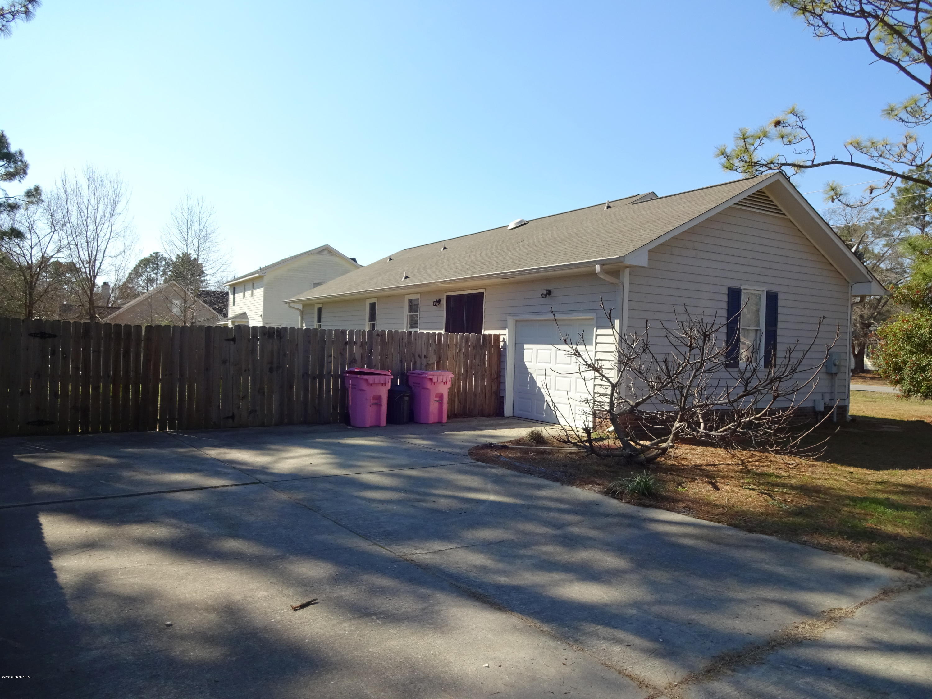 107 Albemarle Road Wilmington, NC 28405 - Photo 16 of 18 Plenty of parking!