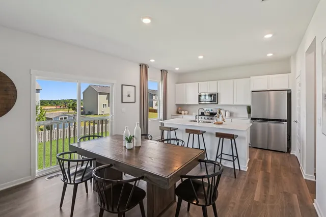 $449,990 | 959 Sapphire Lane, Montgomery, IL 60538