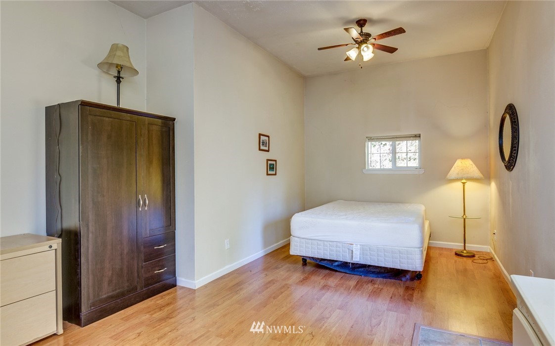 5538 Reese Hill Road Sumas, WA 98295 - Photo 12 of 25