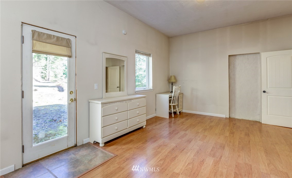 5538 Reese Hill Road Sumas, WA 98295 - Photo 13 of 25