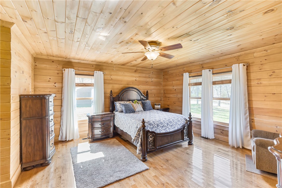442 Old River Road Pelzer, SC 29669 - Photo 13 of 46 Large Master Bedroom