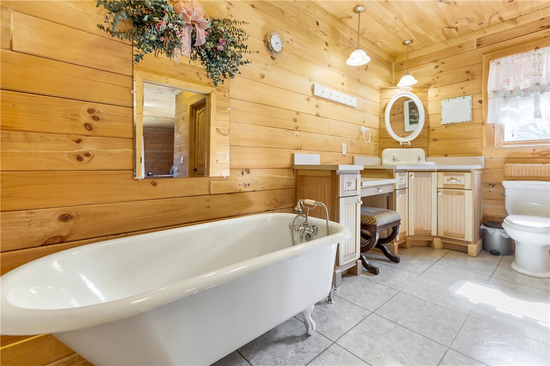 442 Old River Road Pelzer, SC 29669 - Photo 15 of 46 Master Bath