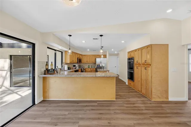 $539,990 | 511 Sportsman Park Drive, Seffner, FL 33584