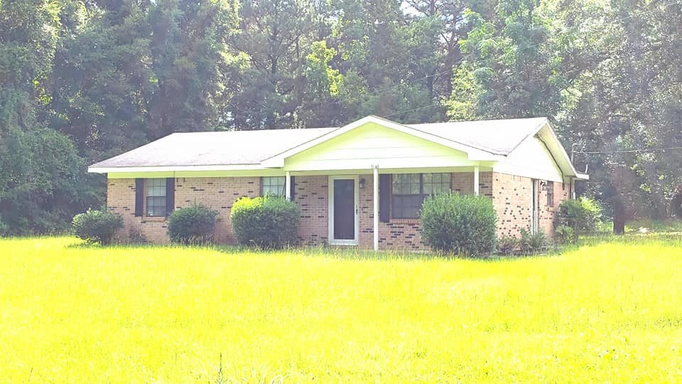 9146 Henry Place Stockton, AL 36579 - Photo 1 of 10