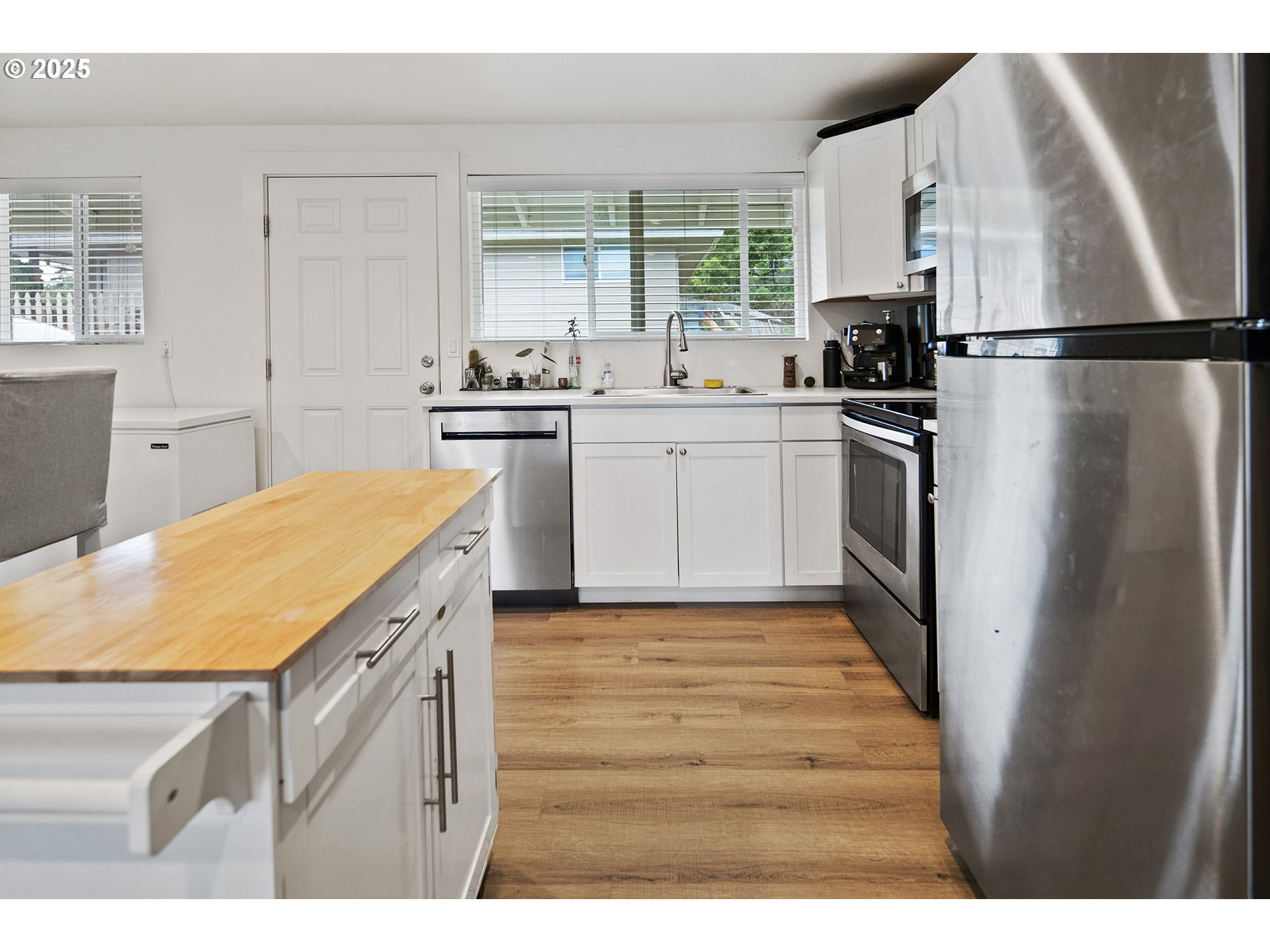 1002 Cedar Street Kalama, WA 98625 - Photo 7 of 13