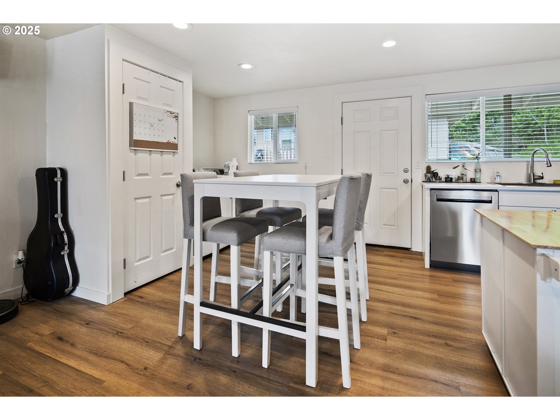 1002 Cedar Street Kalama, WA 98625 - Photo 9 of 13