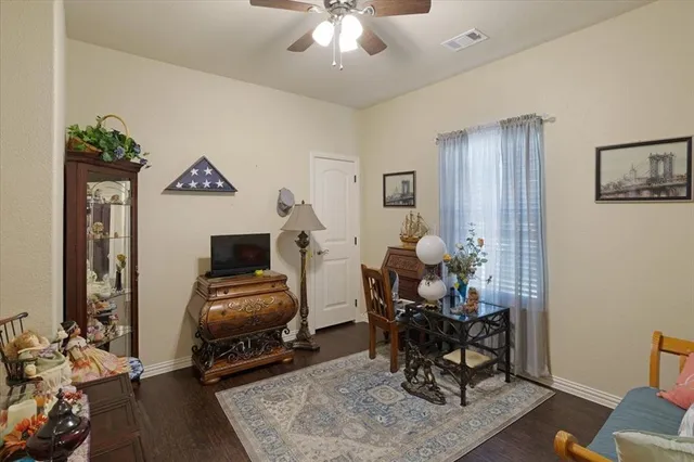 $233,000 | 732 East Bullock Street, Denison, TX 75021
