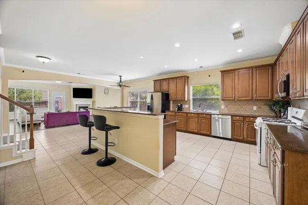 $3,600 | 1618 Autumn Springs Drive, Missouri City, TX 77459