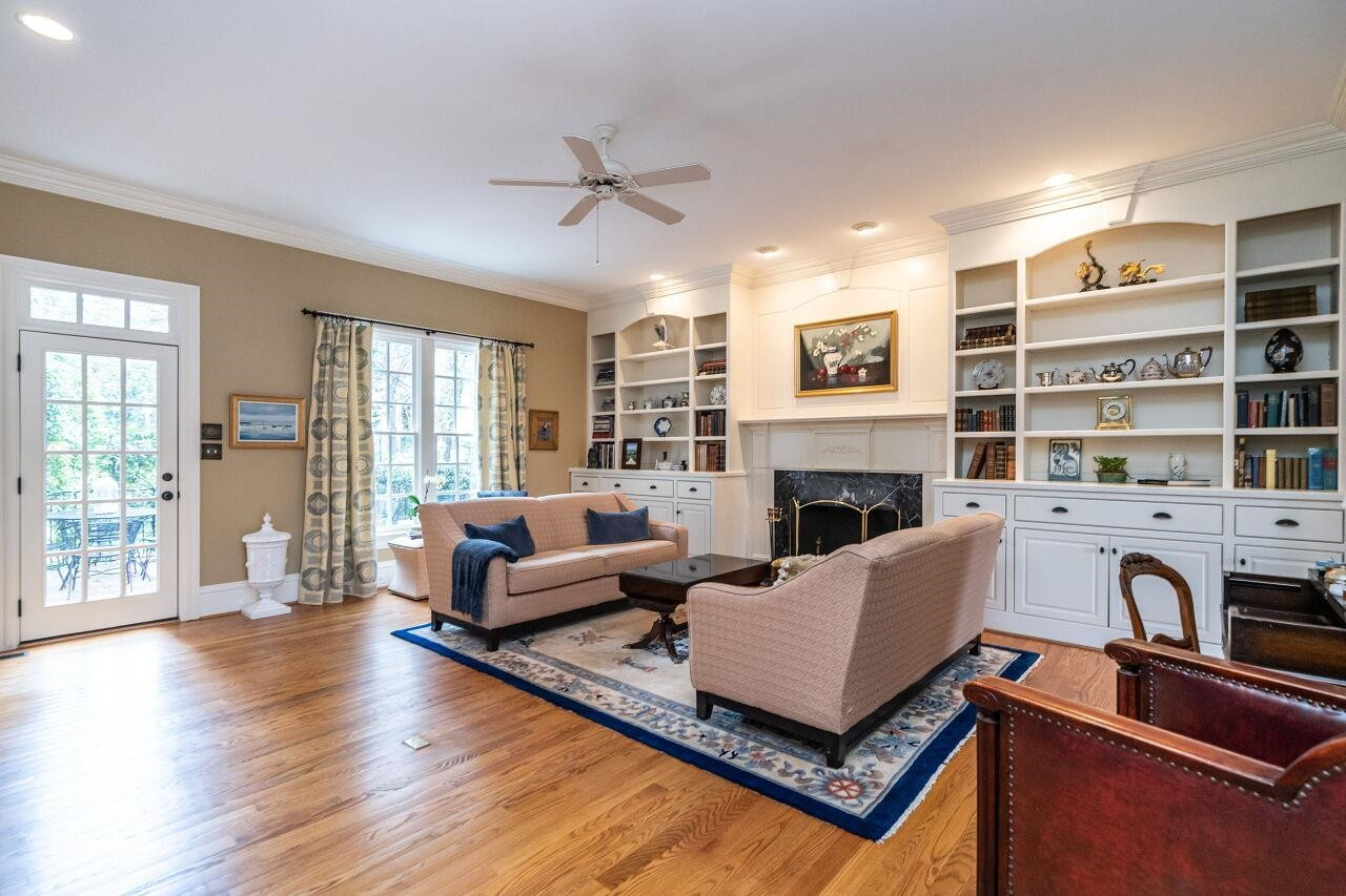 2113 Cowper Drive Raleigh, NC 27608 - Photo 9 of 48 Photo 9