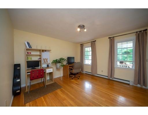 10 Henrys Path Upton, MA 01568 - Photo 22 of 37 Gallery Image 22