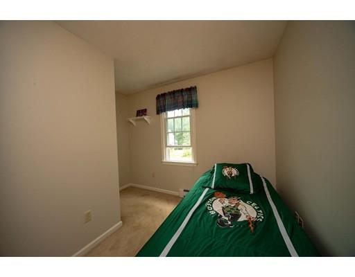 10 Henrys Path Upton, MA 01568 - Photo 30 of 37 Gallery Image 30