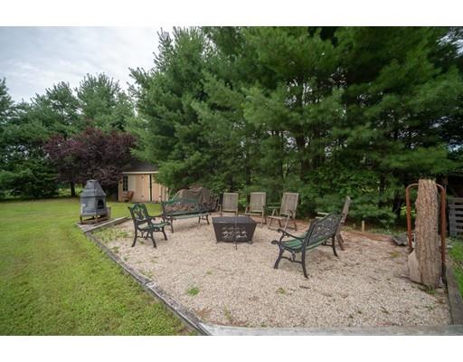 10 Henrys Path Upton, MA 01568 - Photo 7 of 37 Gallery Image 7