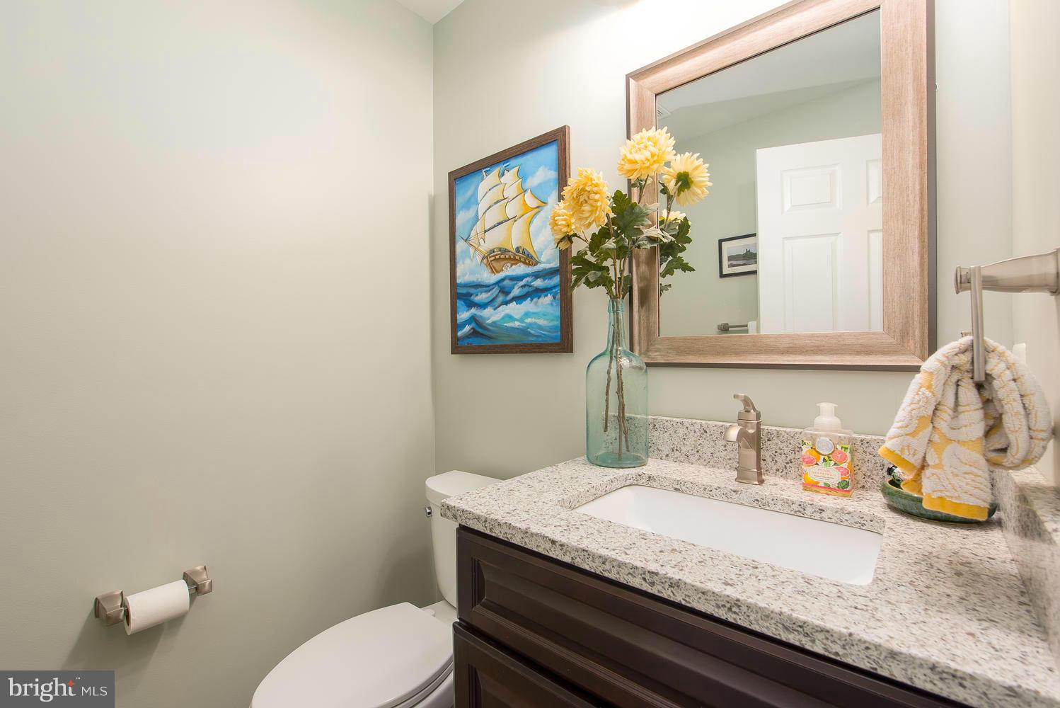 11401 Gate Hill Place, Unit 65 Reston, VA 20194 - Photo 14 of 30 Bath