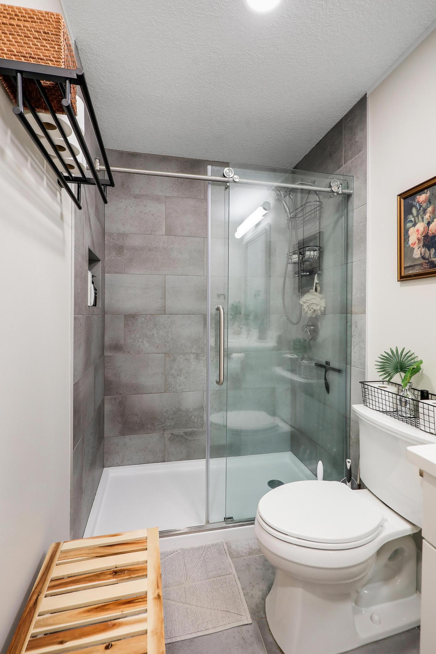 10511 Cedar Lake Road, Unit 212 Minnetonka, MN 55305 - Photo 22 of 47