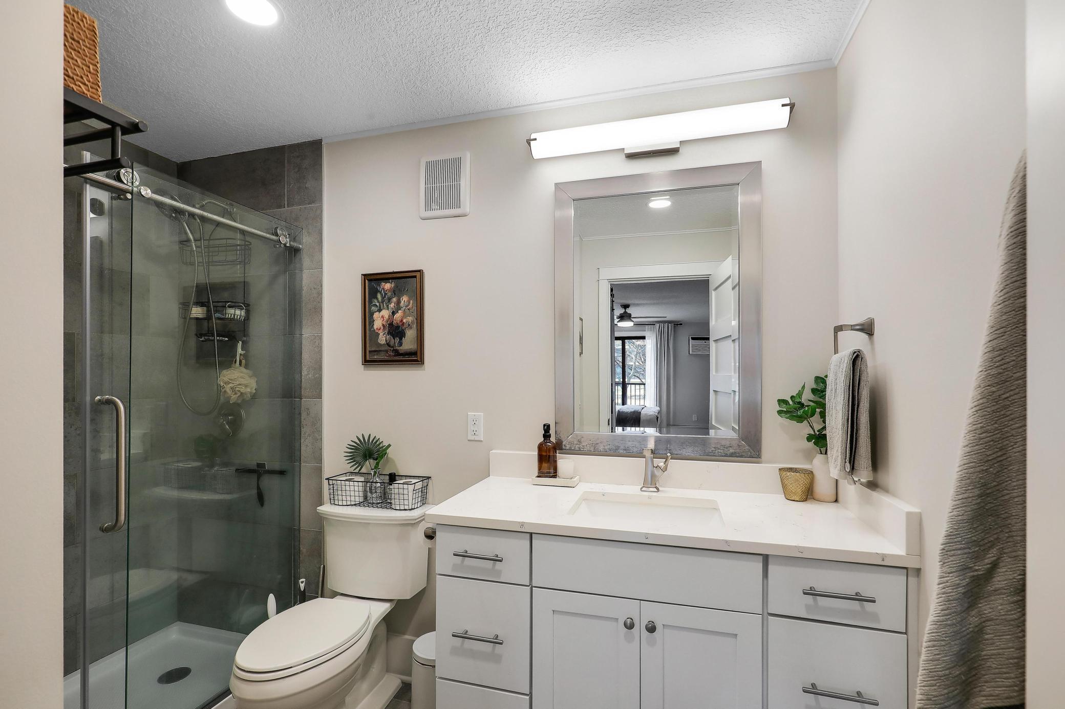 10511 Cedar Lake Road, Unit 212 Minnetonka, MN 55305 - Photo 24 of 47