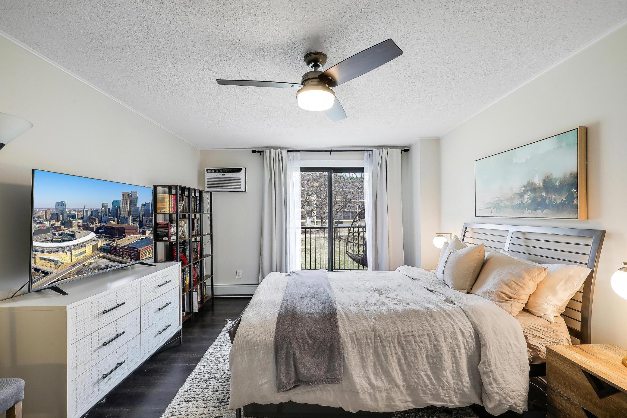 10511 Cedar Lake Road, Unit 212 Minnetonka, MN 55305 - Photo 30 of 47