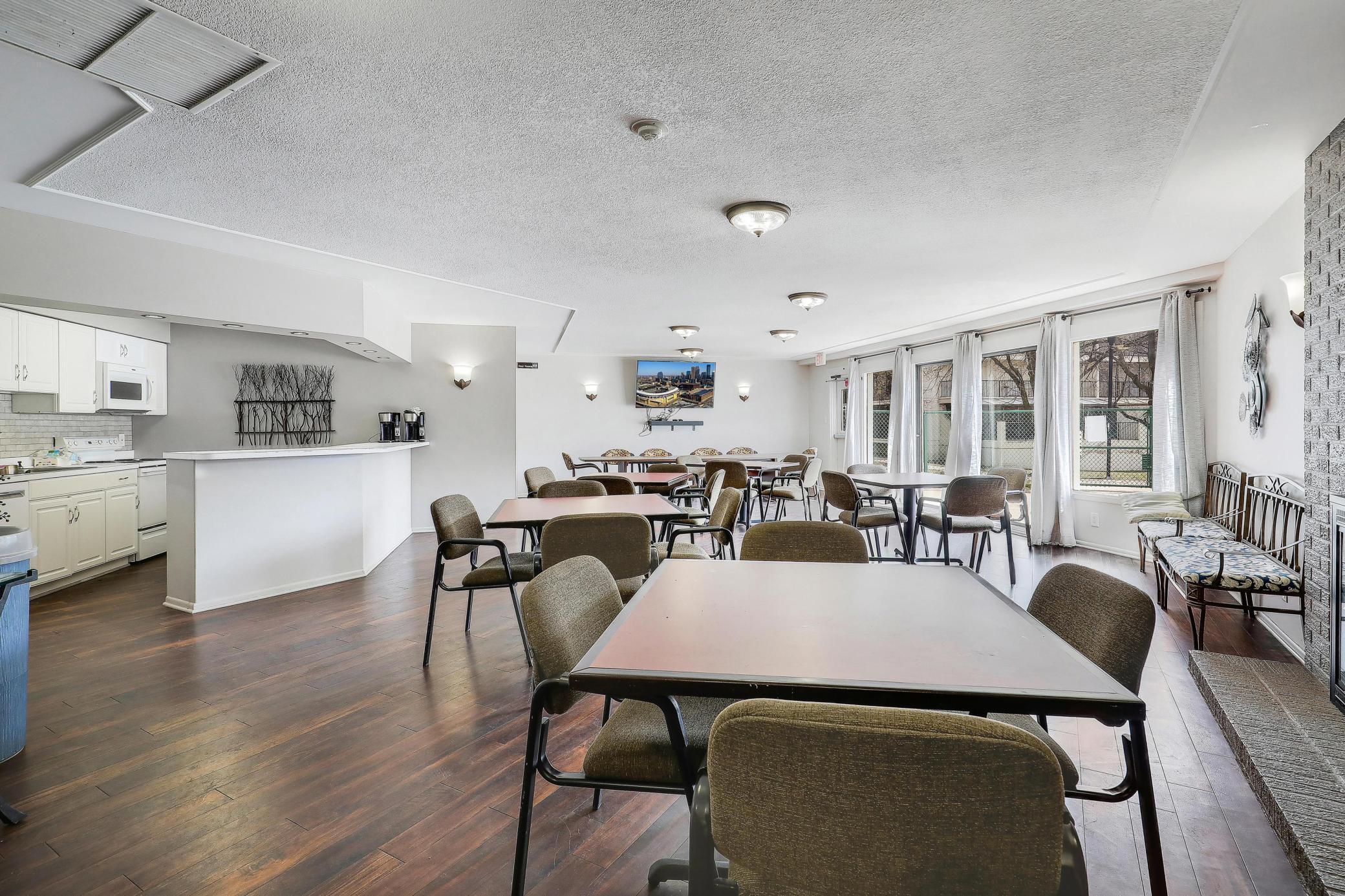 10511 Cedar Lake Road, Unit 212 Minnetonka, MN 55305 - Photo 35 of 47