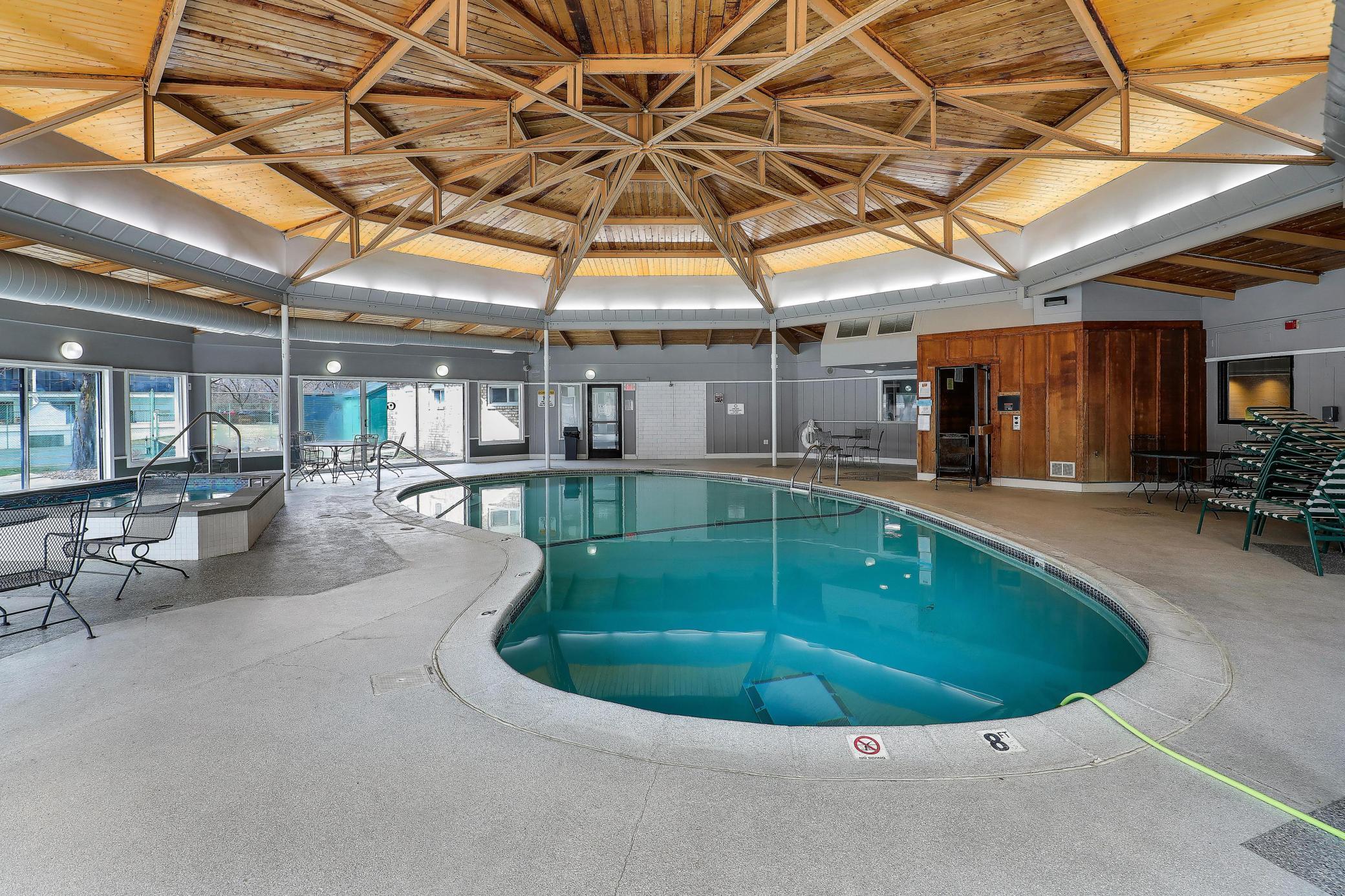 10511 Cedar Lake Road, Unit 212 Minnetonka, MN 55305 - Photo 36 of 47