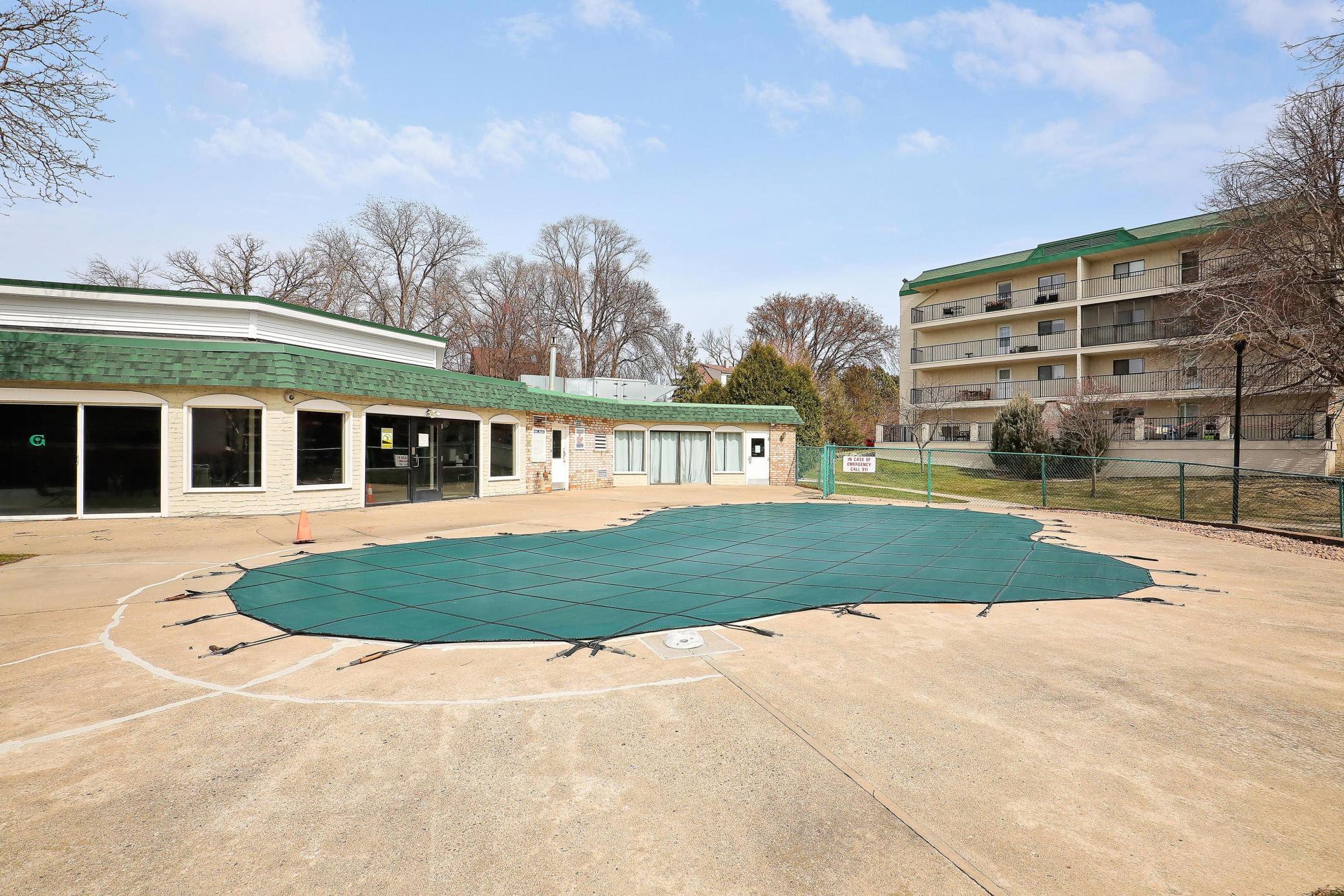 10511 Cedar Lake Road, Unit 212 Minnetonka, MN 55305 - Photo 41 of 47