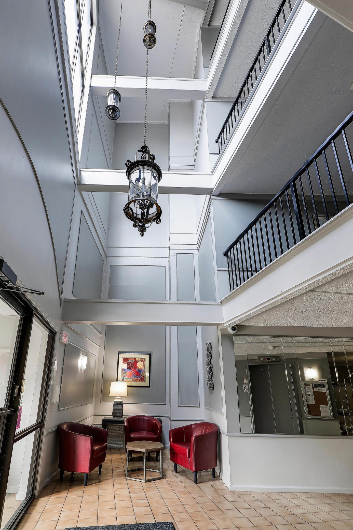 10511 Cedar Lake Road, Unit 212 Minnetonka, MN 55305 - Photo 44 of 47