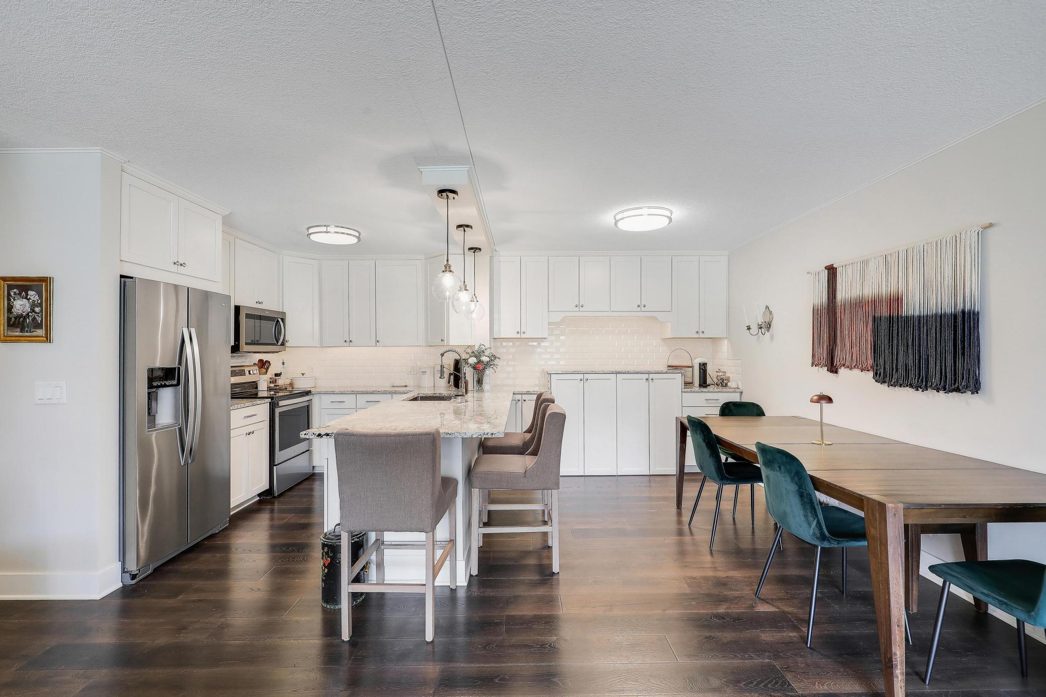 10511 Cedar Lake Road, Unit 212 Minnetonka, MN 55305 - Photo 8 of 47