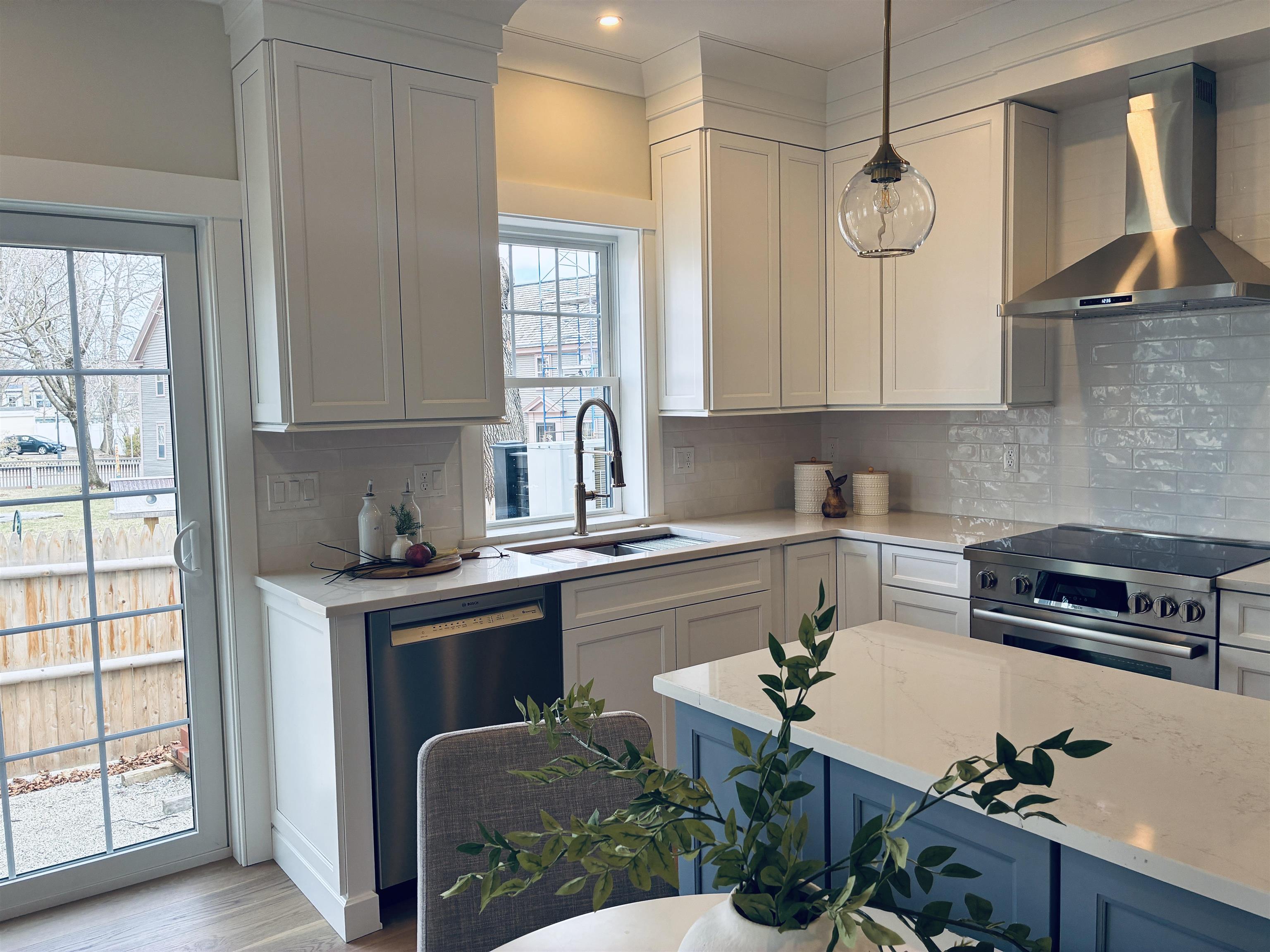 136 Locust Street, Unit 101 Dover, NH 03820 - Photo 13 of 47