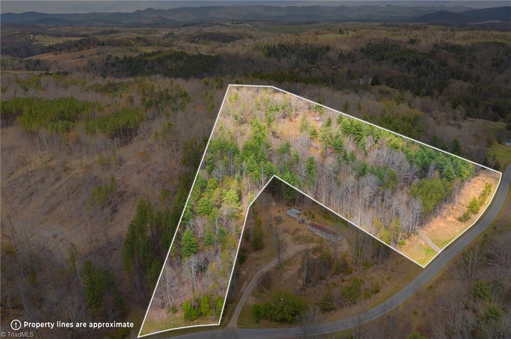 1163 Mills Road Mount Airy, NC 27030 - Photo 2 of 37