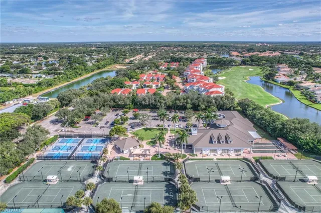 $2,499,000 | 8821 Muirfield Drive, Naples, FL 34109
