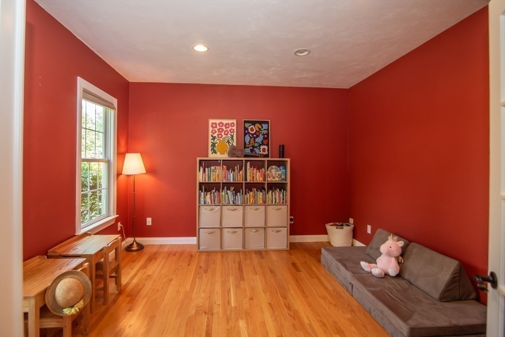 25 Sandy Ridge Road Sterling, MA 01564 - Photo 18 of 39 Gallery Image 18