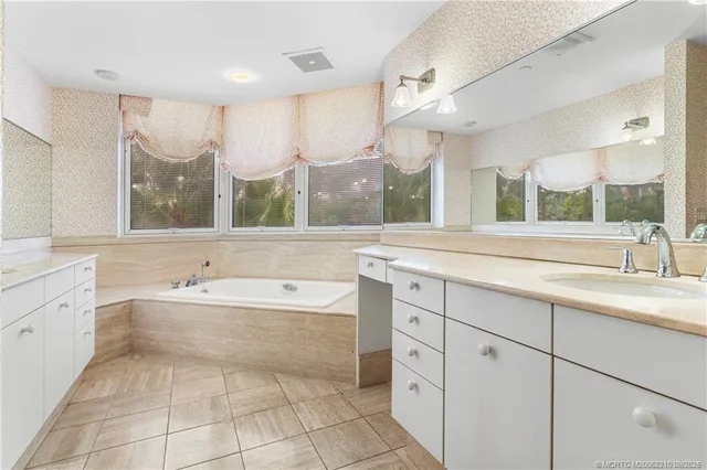 a bathroom with a toilet