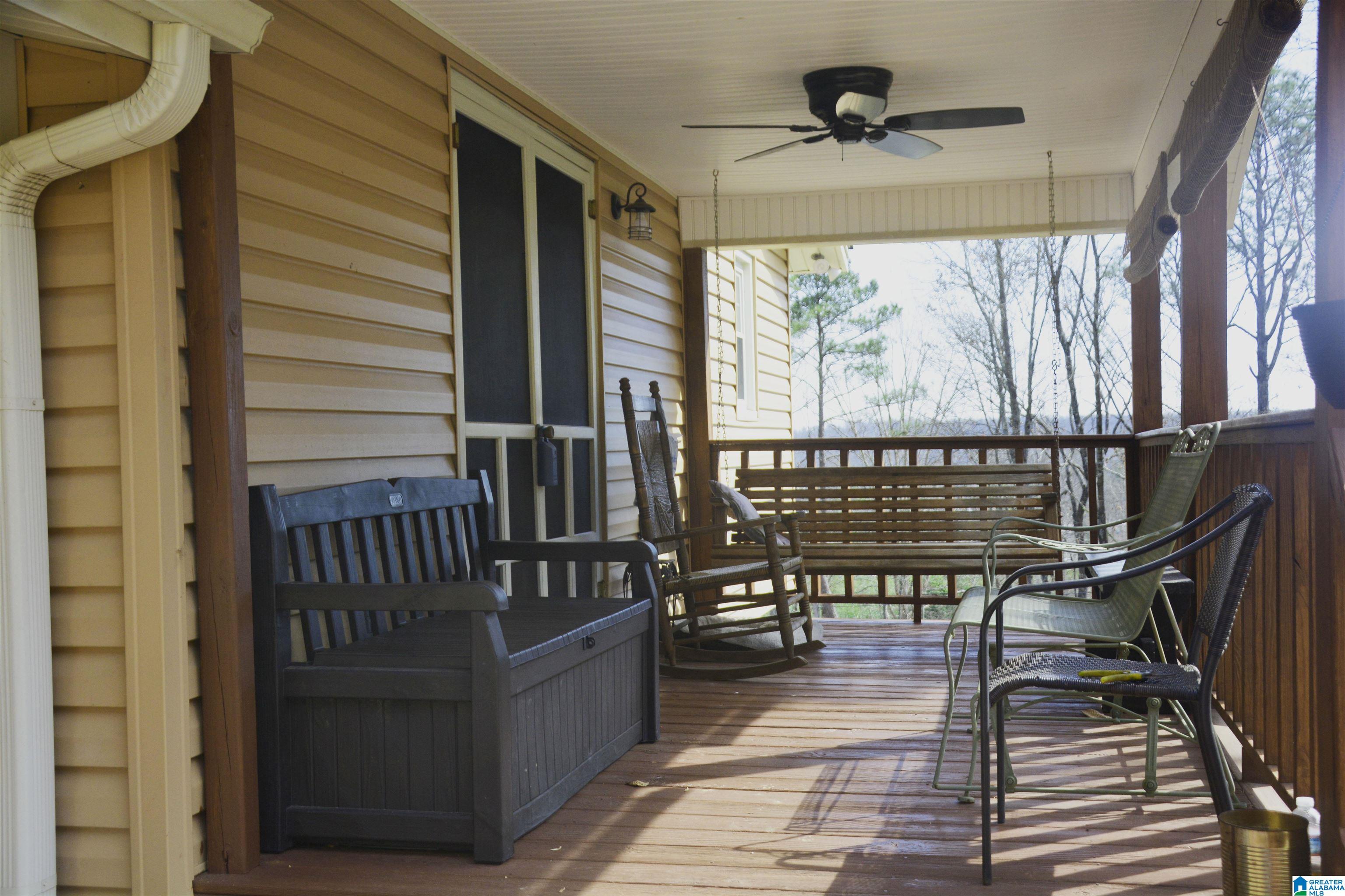 1901 Leota Road Gadsden, AL 35907 - Photo 3 of 23